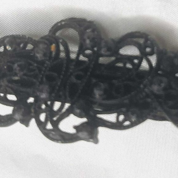 Vintage Black Filigree Hair Clip with Rhinestones — Designer Styling Accessory - Picture 6 of 8